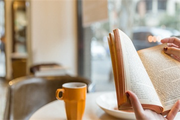 初級(jí)會(huì)計(jì)兩個(gè)科目哪個(gè)更難