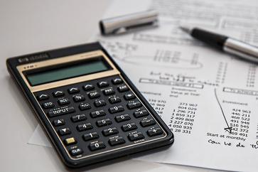 初級會計職稱考試可以帶計算器嗎