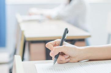 哪里有免費(fèi)的2018年初級(jí)會(huì)計(jì)考試題庫