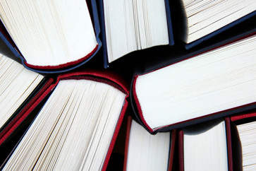 初級(jí)會(huì)計(jì)輔導(dǎo)書，正版和盜版有什么差距？