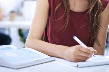 高級(jí)會(huì)計(jì)職稱考試成績(jī)管理