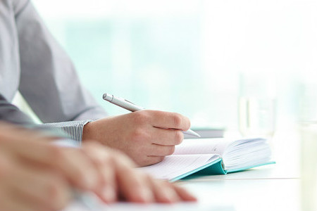 2019年如何領取初級會計師報名費用的發(fā)票？