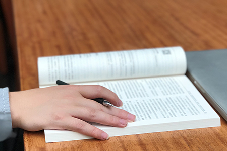 初級(jí)會(huì)計(jì)《經(jīng)濟(jì)法基礎(chǔ)》同步練習(xí)匯總:特殊的勞動(dòng)合同 初級(jí)會(huì)計(jì)《經(jīng)濟(jì)法基礎(chǔ)》同步練習(xí)匯總:特殊的勞動(dòng)合同