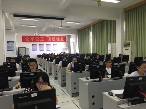 有序的考場環(huán)境