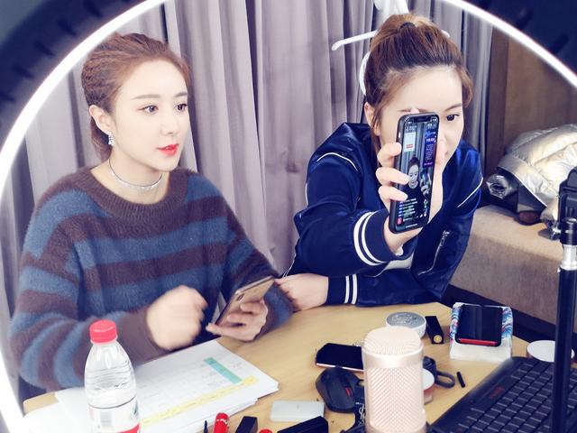 薇婭孤注一擲，舍棄7家線下門店轉戰(zhàn)網(wǎng)店