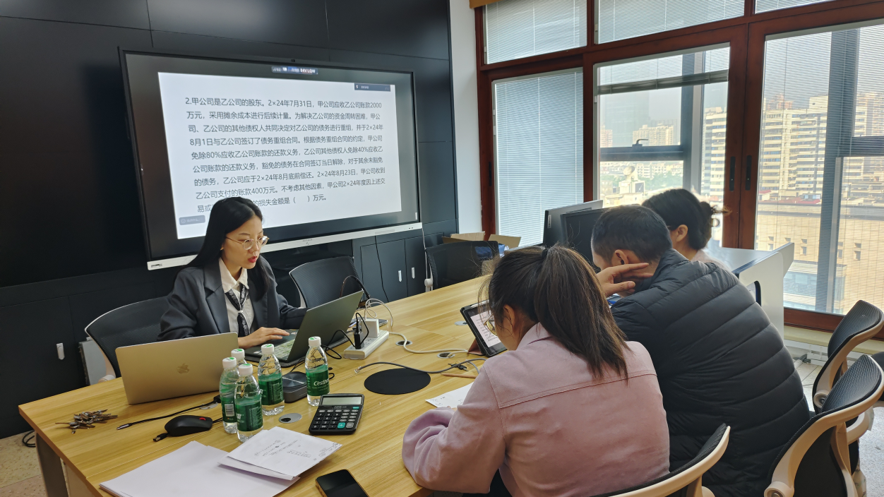 東奧助力會計大賽圓滿舉辦：專業(yè)賦能，碩果盈枝